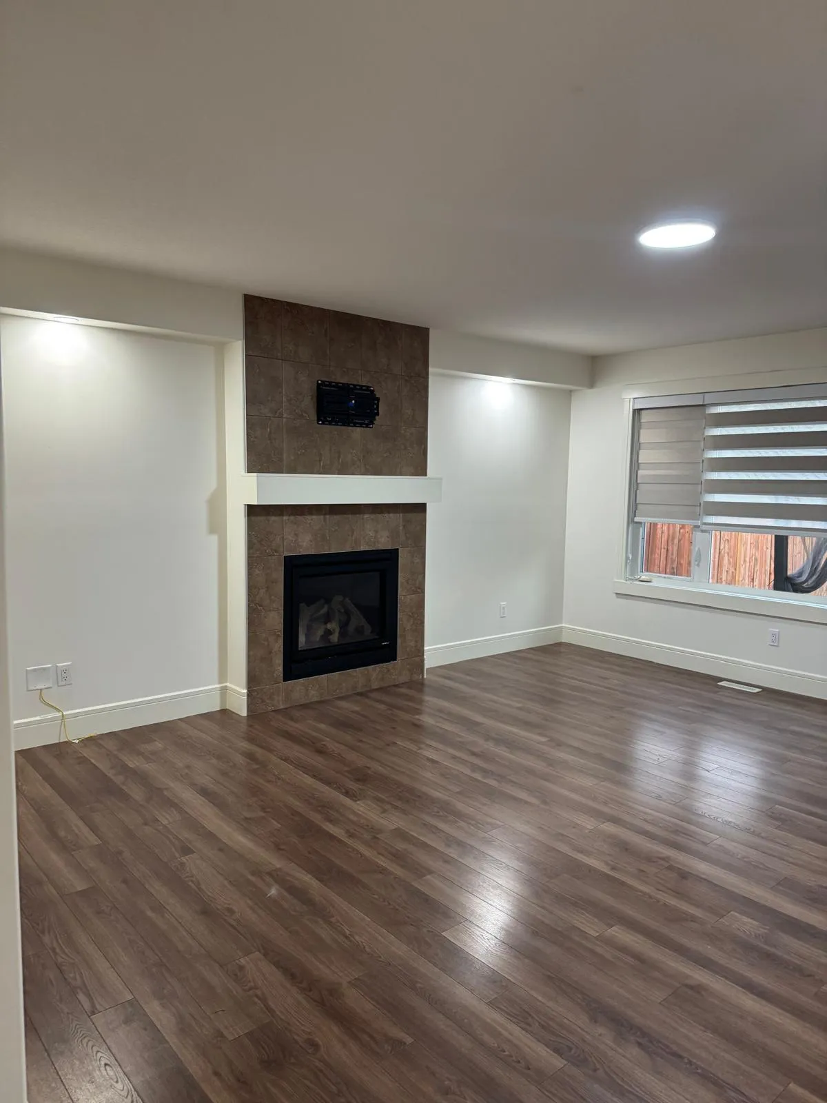 Living room cleaned by Ezee Cleanings in Edmonton